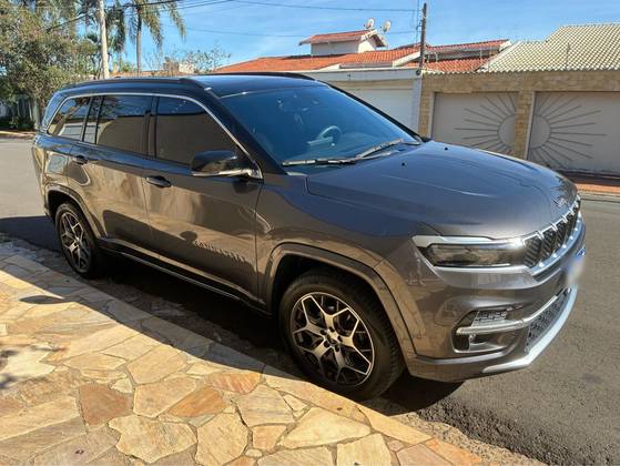 JEEP COMMANDER 1.3 T270 TURBO FLEX OVERLAND AT6